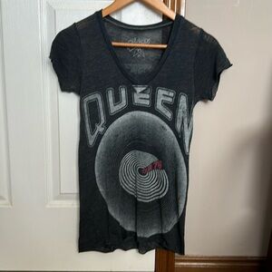 Chaser LA - Queen burnout style band tee - Medium 🎶